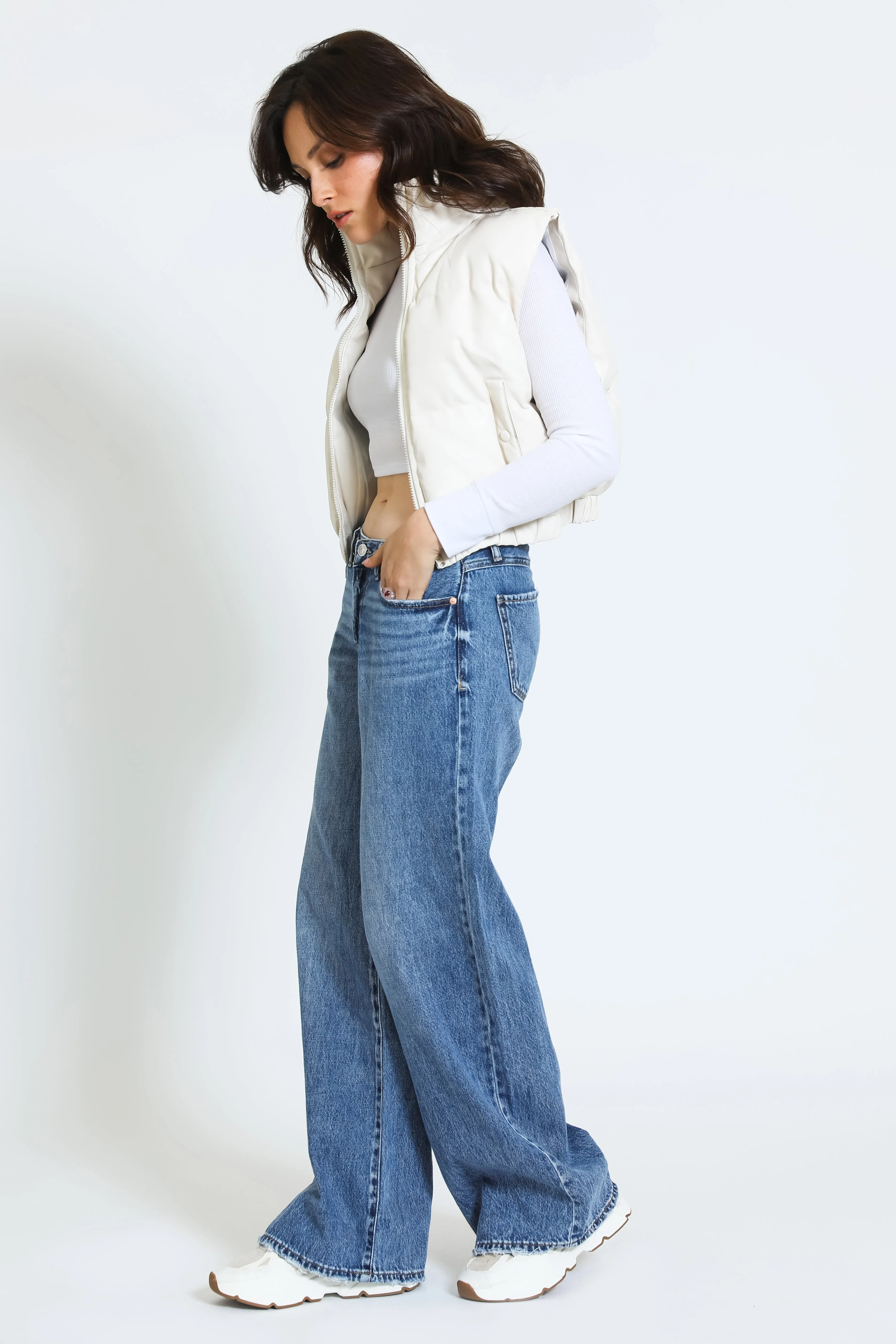 Ashley Classic Low Rise A-Line Baggy Jeans - Light Indigo