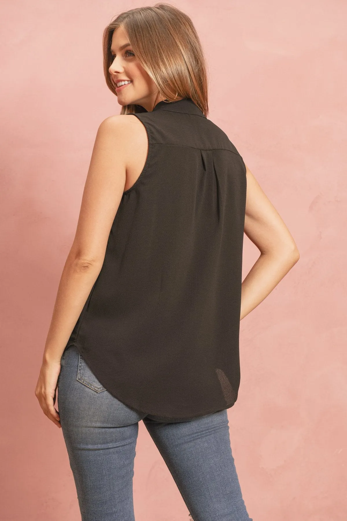 Bubble Crepe Sleeveless Blouse