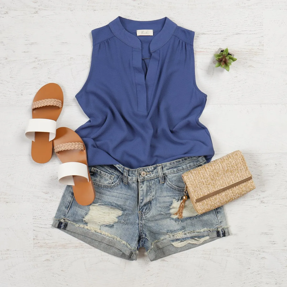 Bubble Crepe Sleeveless Blouse