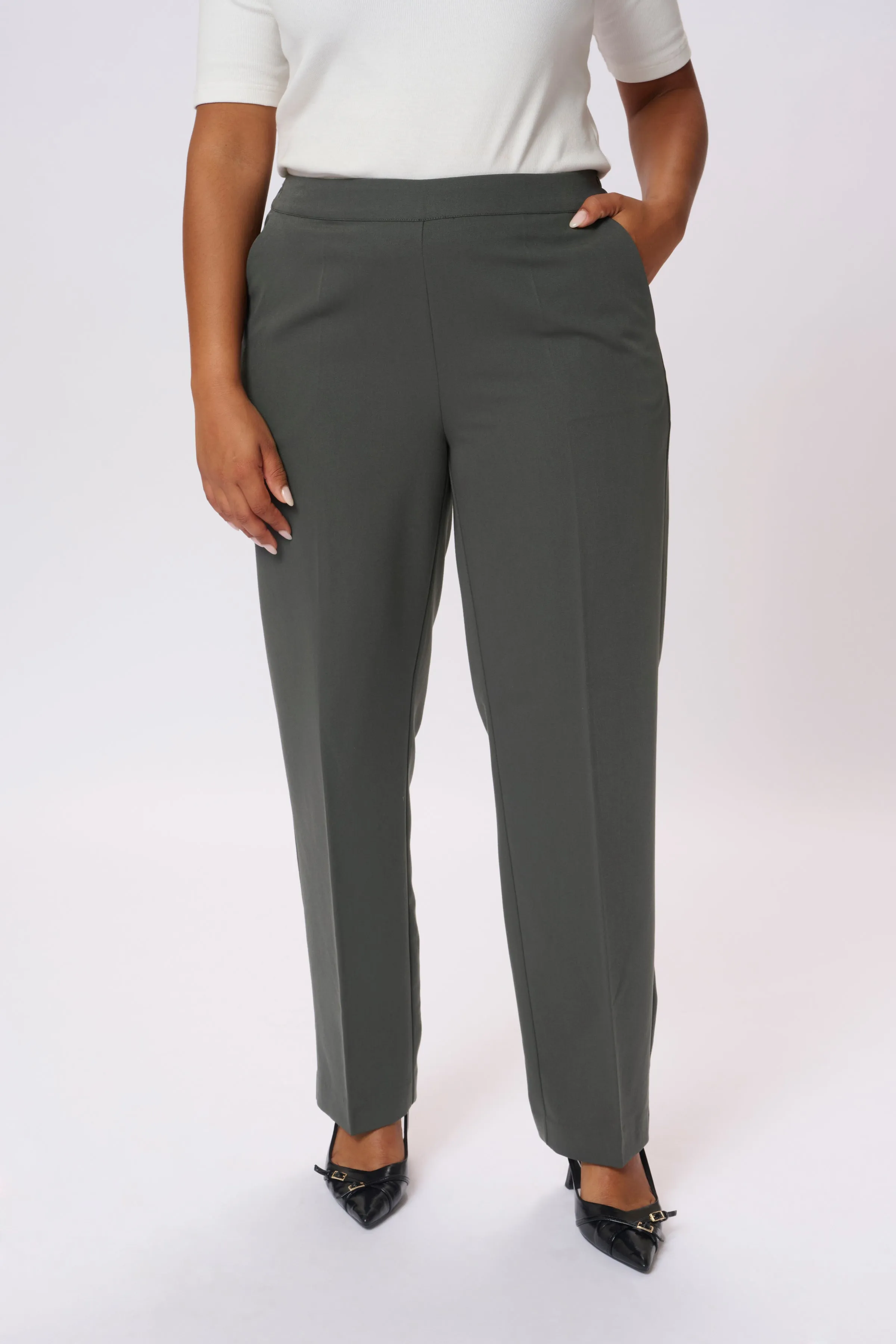 Kaffe Curve Sakira Trousers in Dark Grey