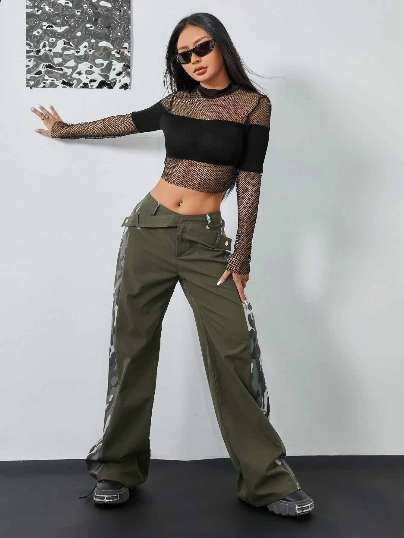 Mock Neck Contrast Fishnet Crop Top