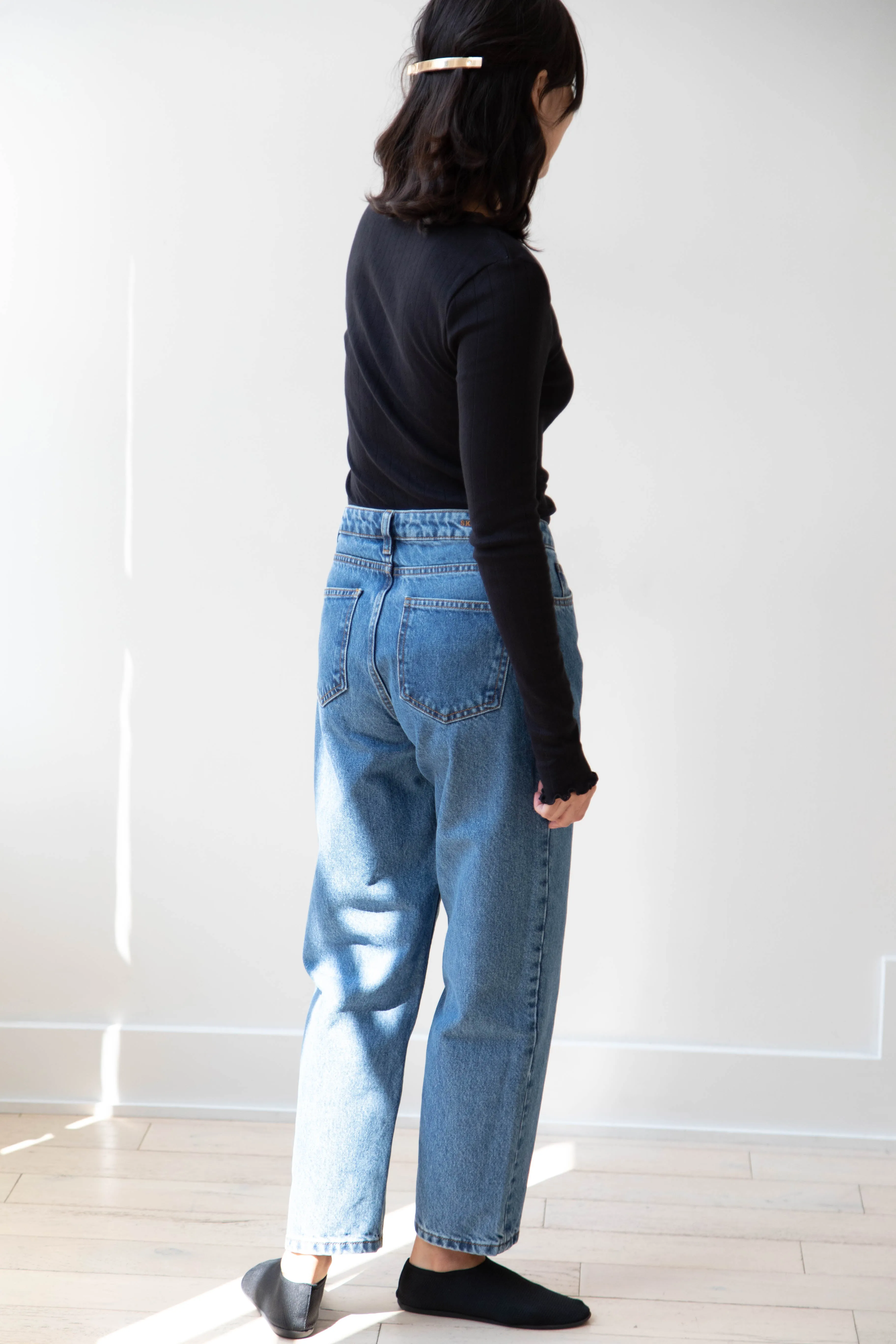 Skall | Allison Cropped Jeans in Washed Mid Blue