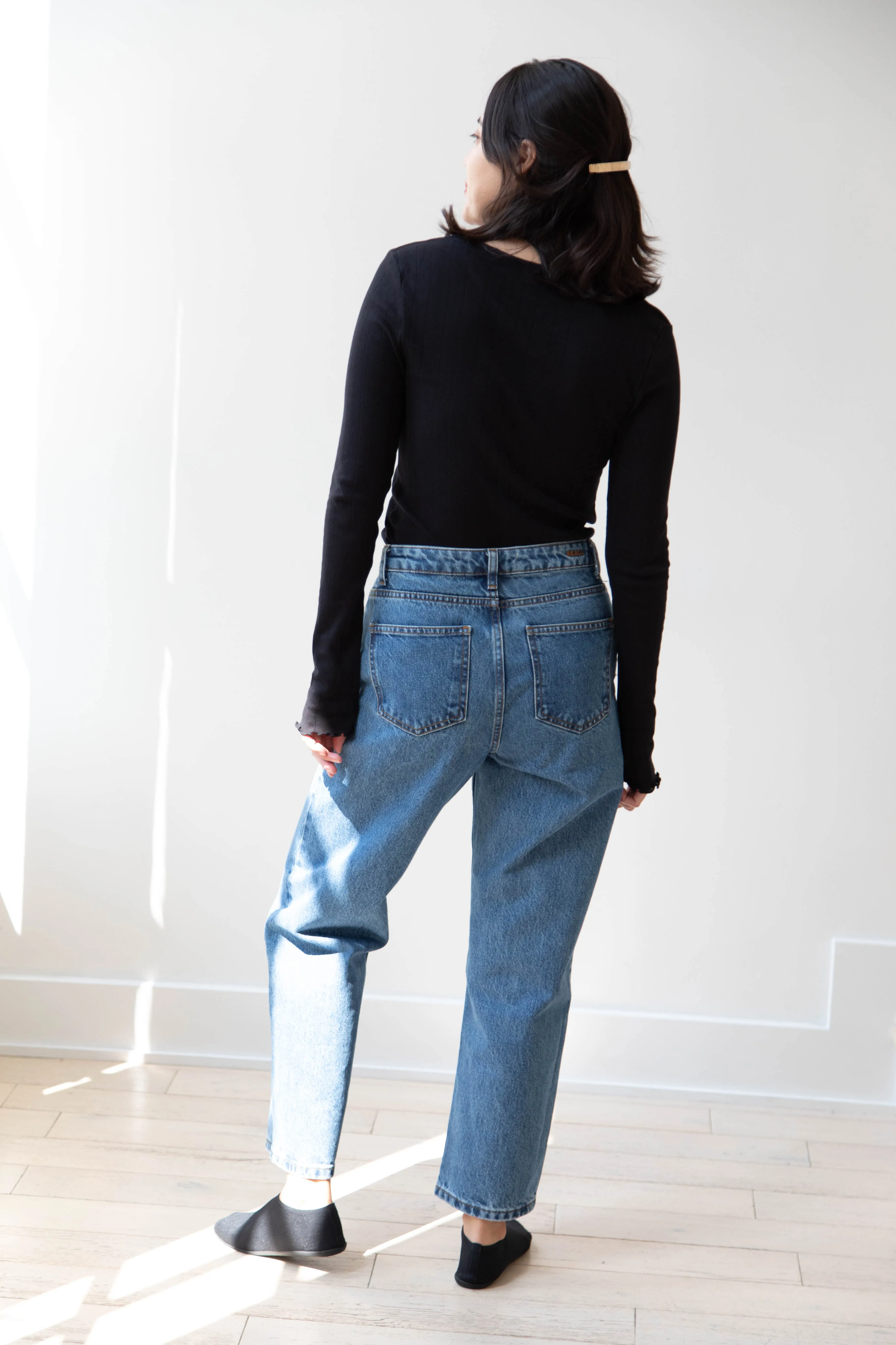 Skall | Allison Cropped Jeans in Washed Mid Blue