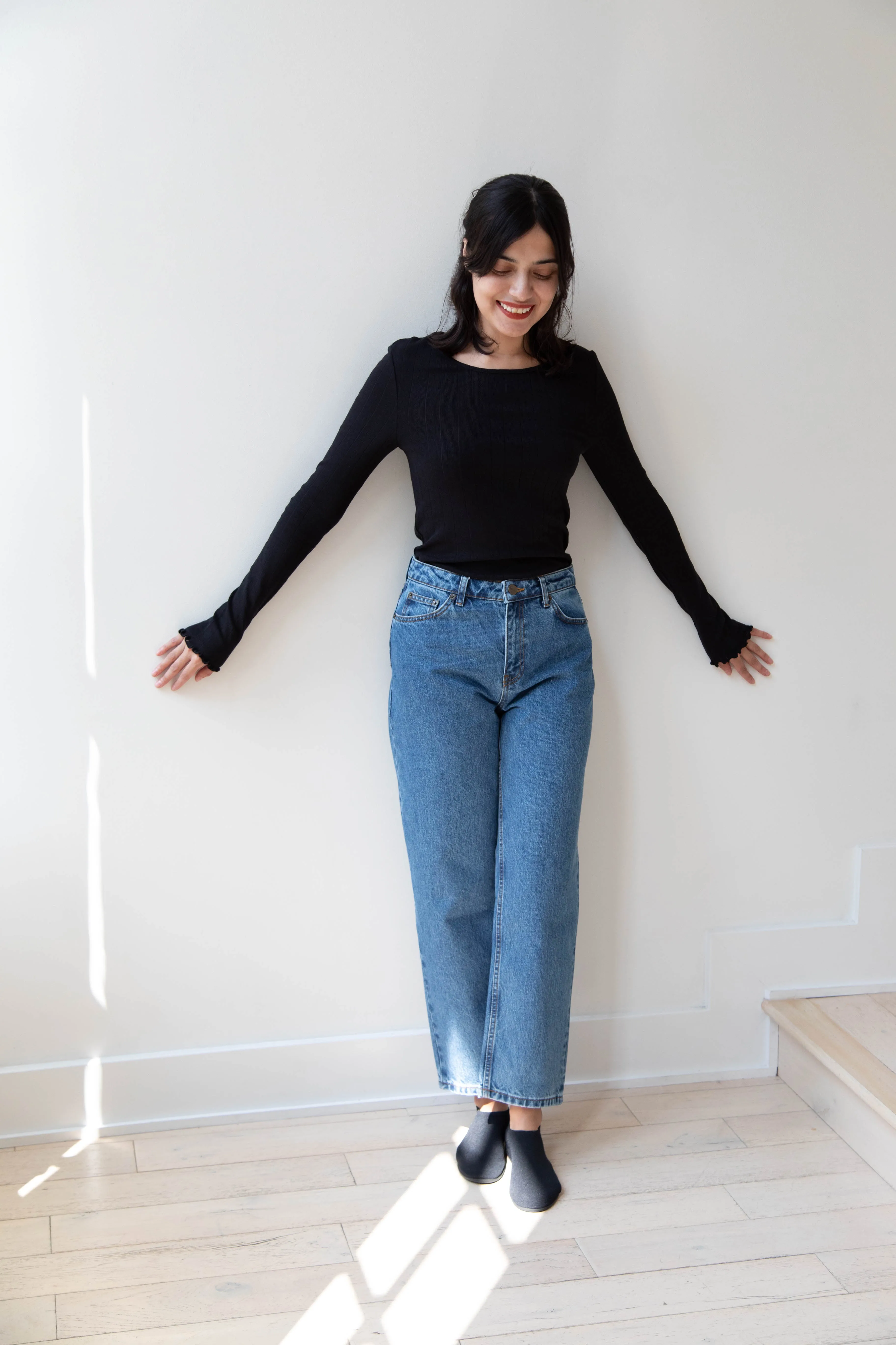 Skall | Allison Cropped Jeans in Washed Mid Blue