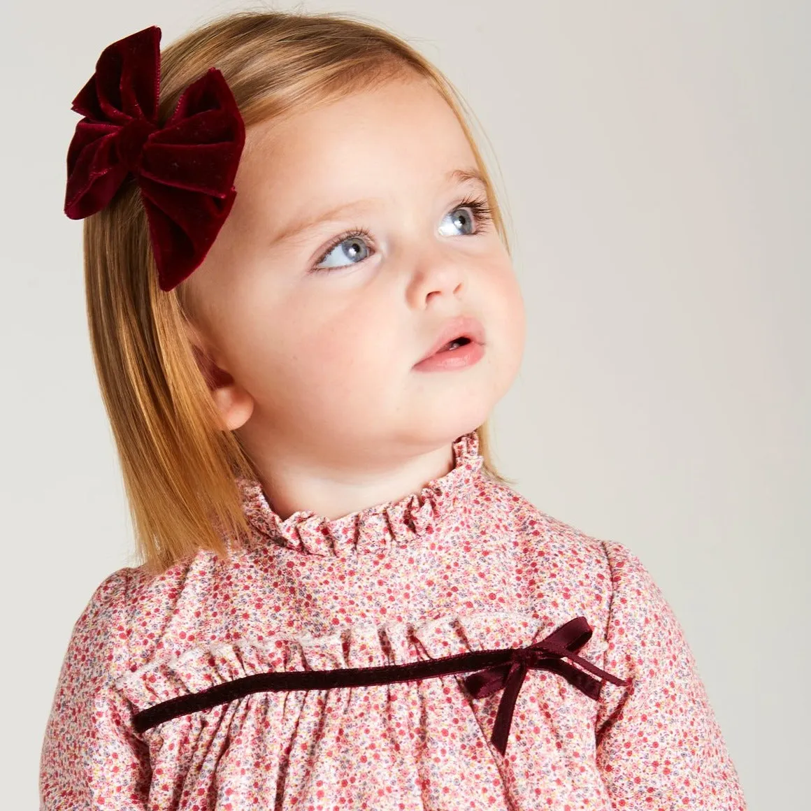 Velvet Big-Bow Clip in Burgundy