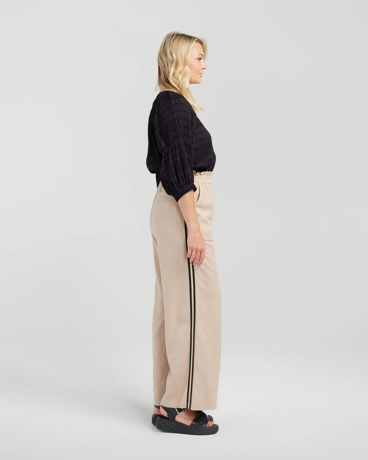 Zafina Petra Pant - Sand